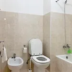 Apartment Charming With Pool