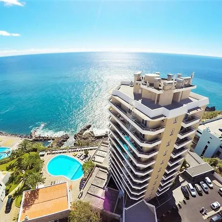 Charming With Pool *