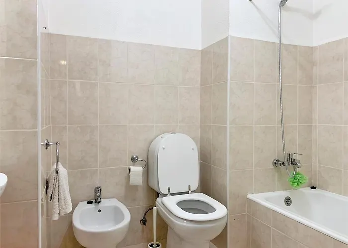 Apartment Charming With Pool