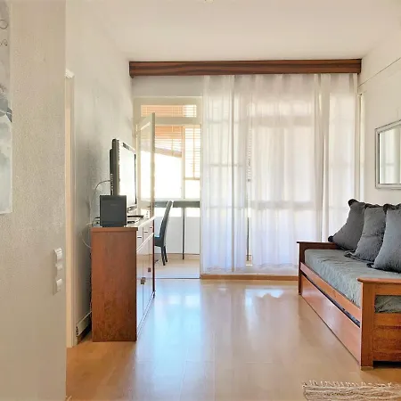 Charming With Pool * Funchal (Madeira)